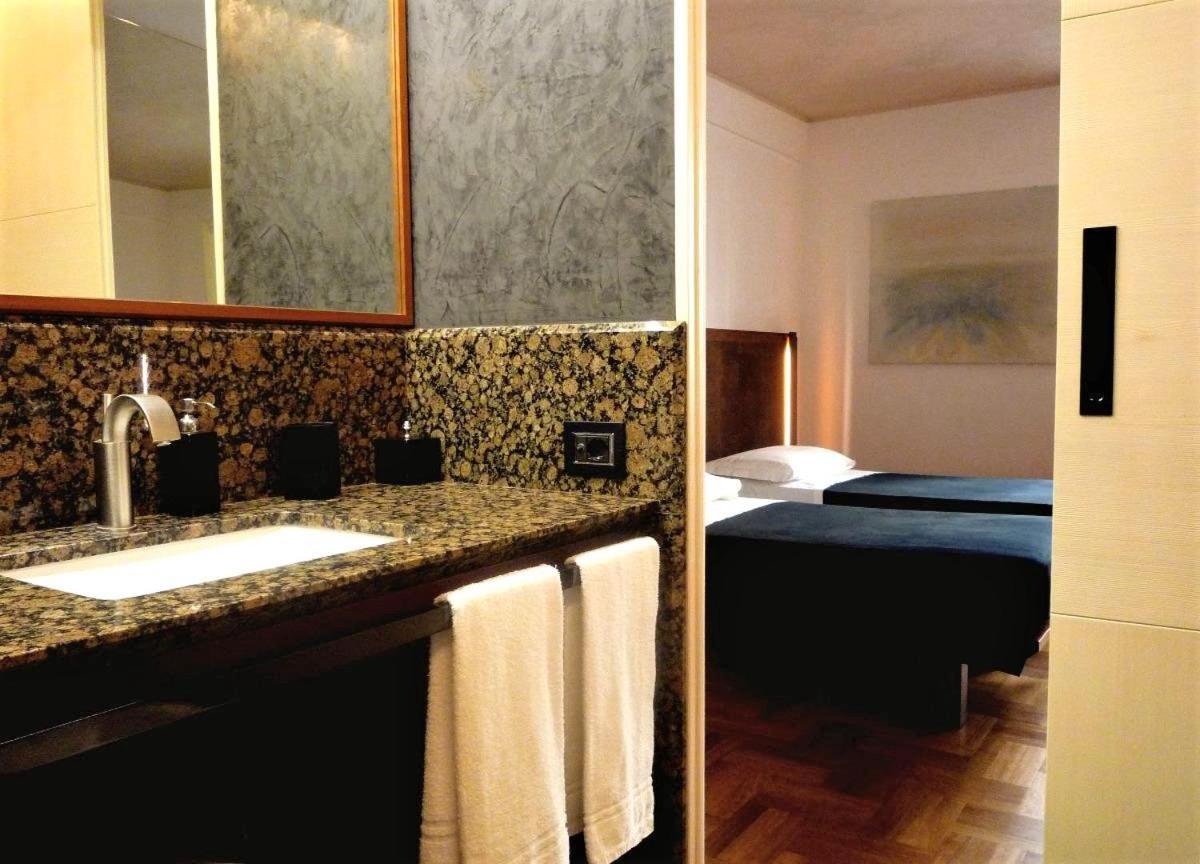 Nicchia Apartment Verona Bagian luar foto